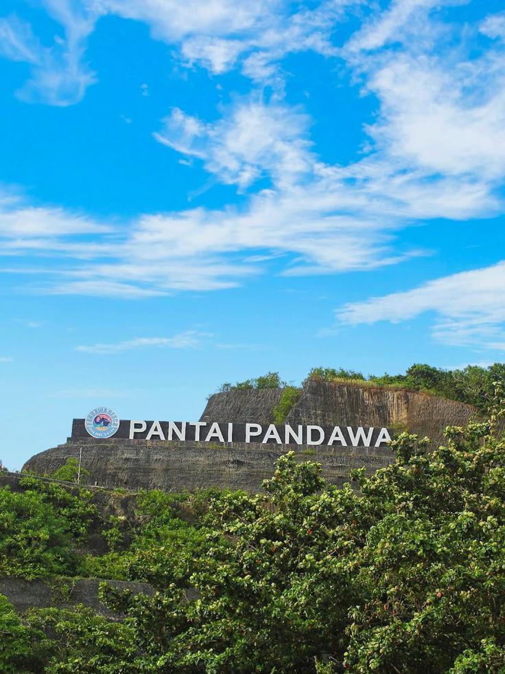 Surya Pandawa Homestay Ungasan Buitenkant foto