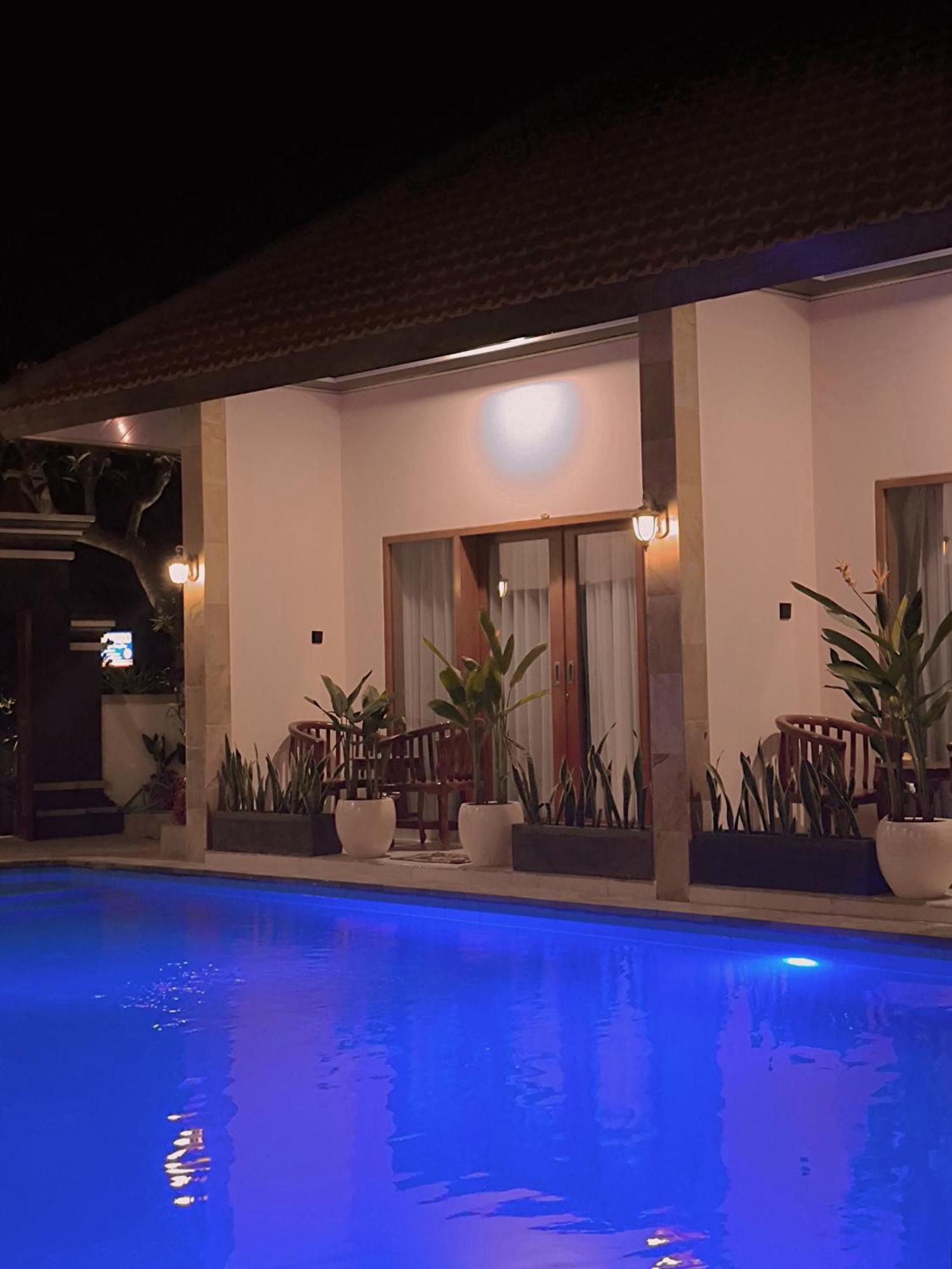 Surya Pandawa Homestay Ungasan Buitenkant foto