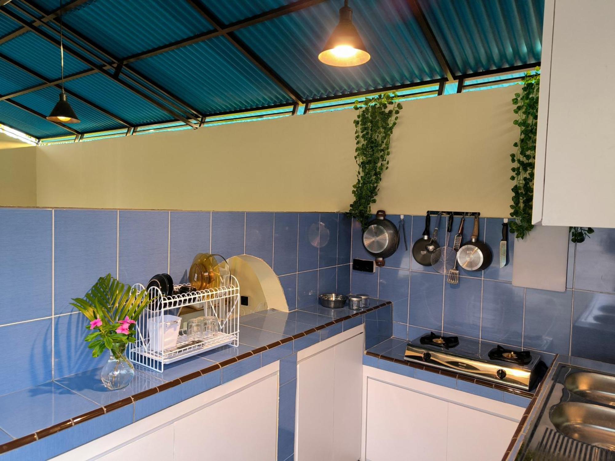 Surya Pandawa Homestay Ungasan Buitenkant foto